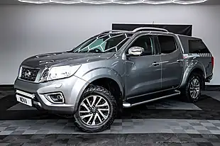 Used 2016 Nissan Navara Tekna Grey - Interior and Exterior details 2