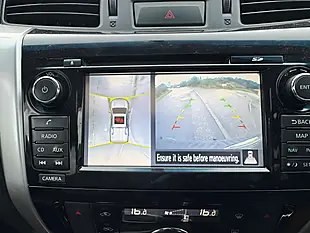 Used 2016 Nissan Navara Tekna Grey - Interior and Exterior details 16