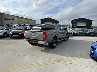 Used 2016 Nissan Navara Tekna Grey - Interior and Exterior details 12