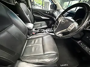 Used 2016 Nissan Navara Tekna Silver - Interior and Exterior details 11