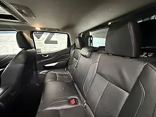 Used 2016 Nissan Navara Tekna Silver - Interior and Exterior details 18