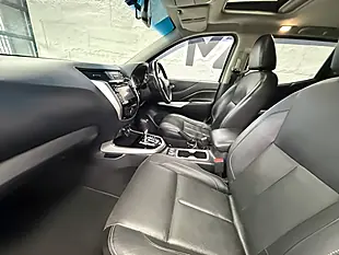 Used 2016 Nissan Navara Tekna Silver - Interior and Exterior details 19