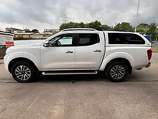 Used 2016 Nissan Navara Tekna White - Interior and Exterior details 6