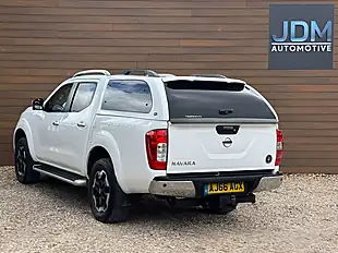 Used 2016 Nissan Navara Tekna White - Interior and Exterior details 7