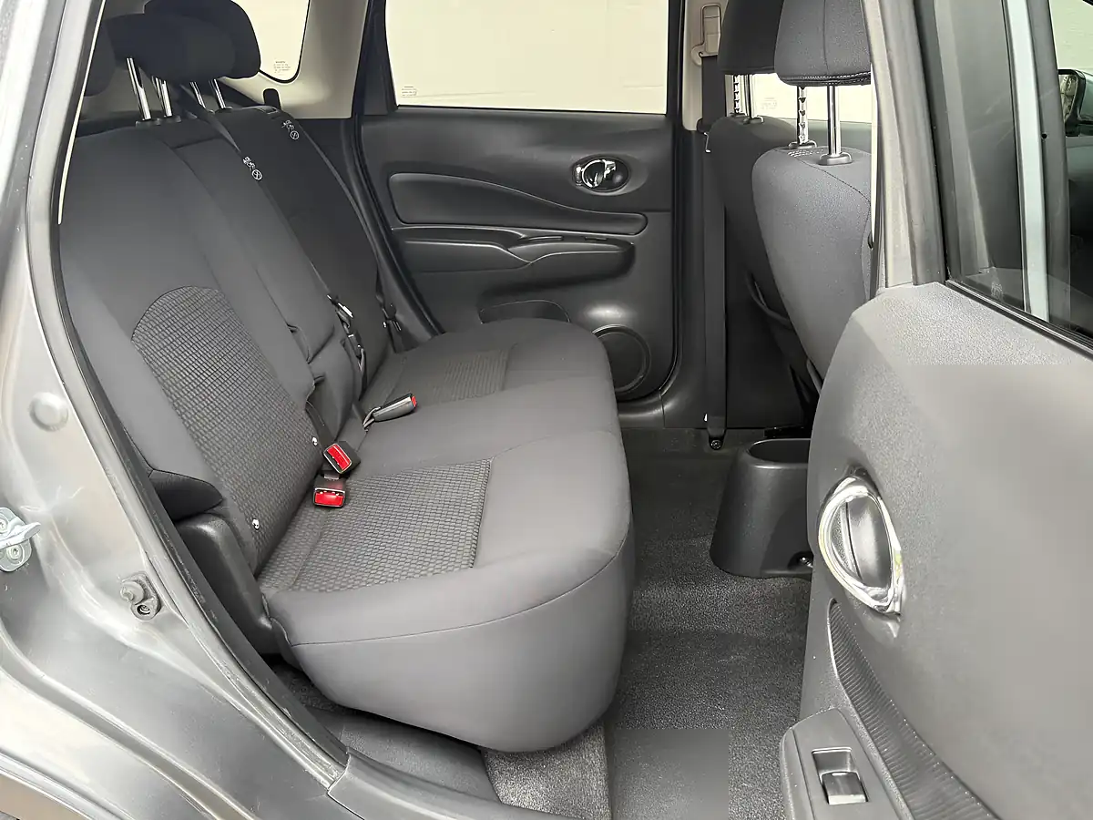 Used 2016 Nissan Note Acenta Premium Grey - Interior and Exterior details 16