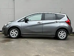 Used 2016 Nissan Note Acenta Premium Grey - Interior and Exterior details 6