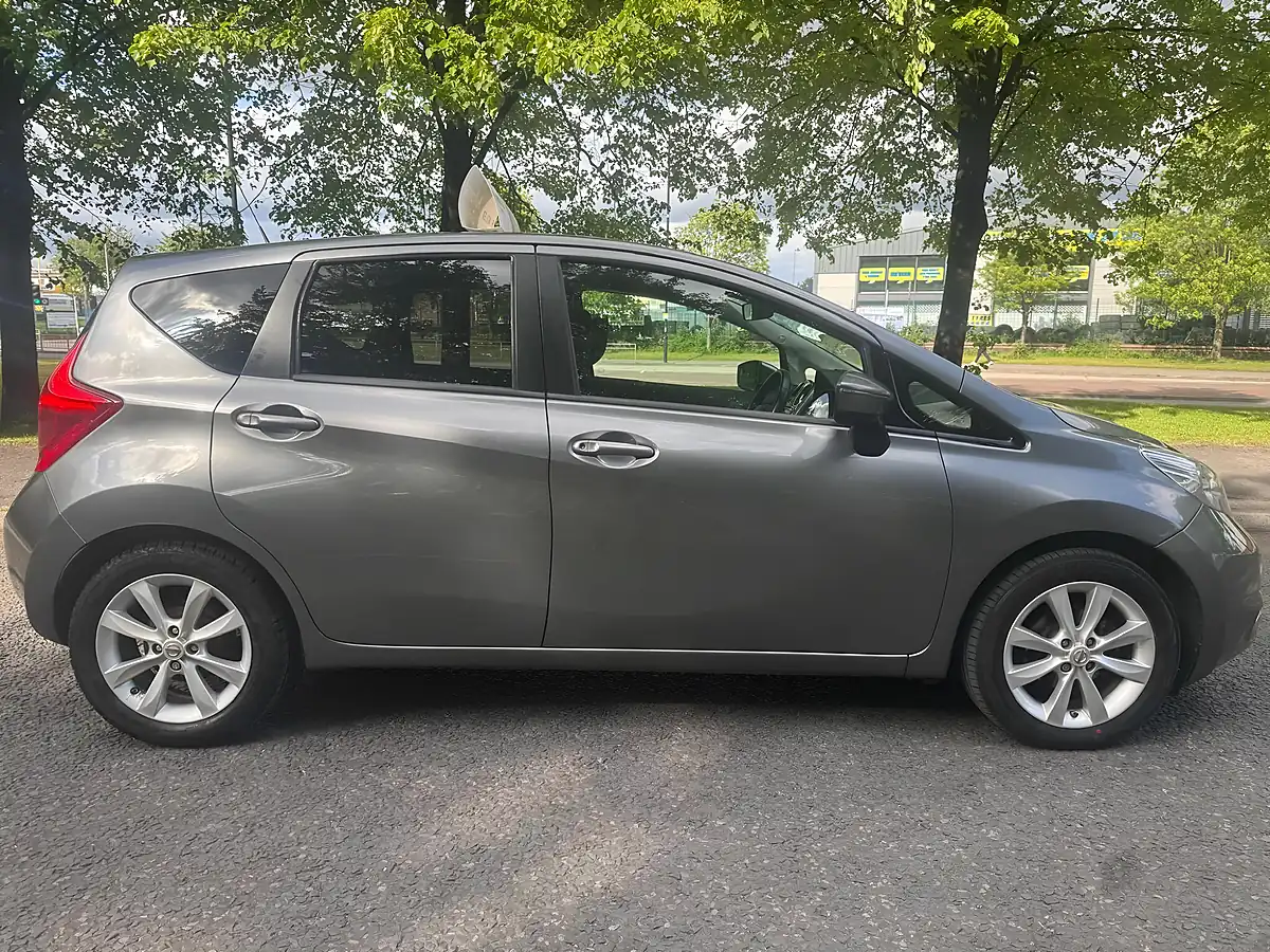 Used 2016 Nissan Note Acenta Premium Grey - Interior and Exterior details 9