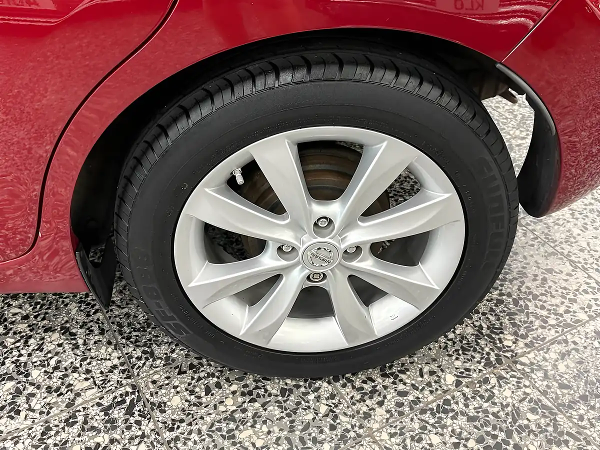 Used 2016 Nissan Note Acenta Premium Red - Interior and Exterior details 11