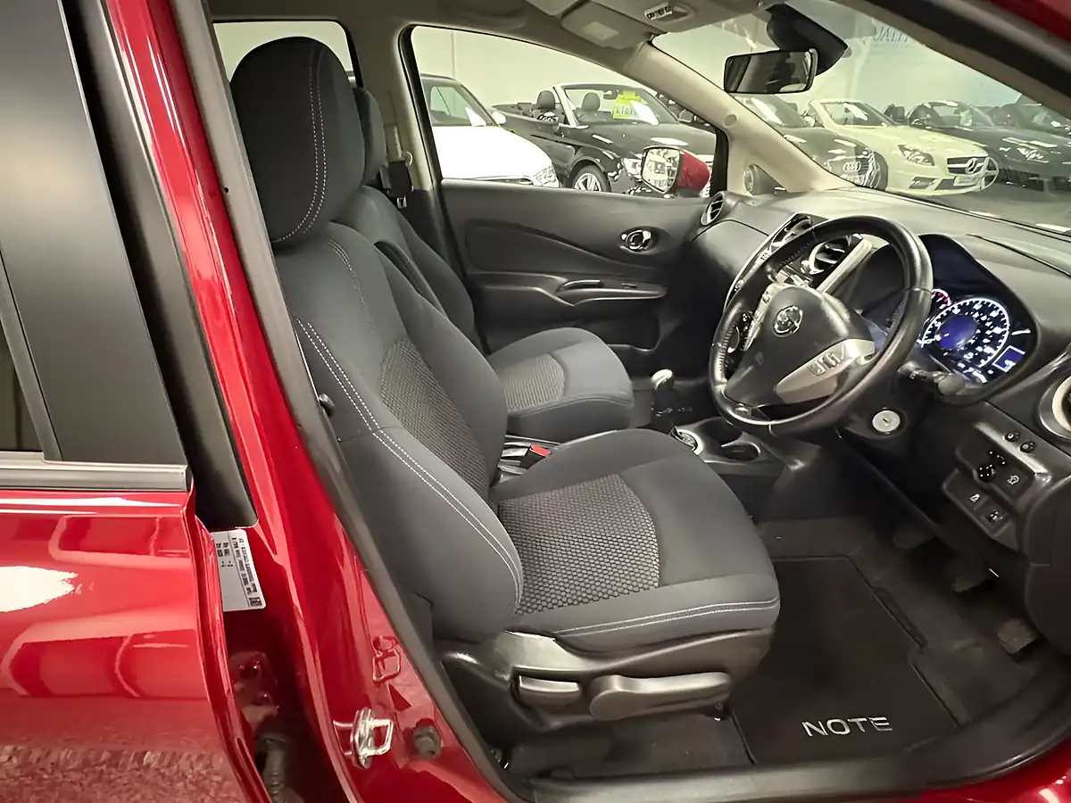 Used 2016 Nissan Note Acenta Premium Red - Interior and Exterior details 12