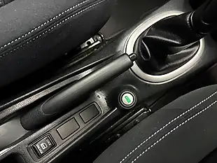 Used 2016 Nissan Note Acenta Premium Red - Interior and Exterior details 15