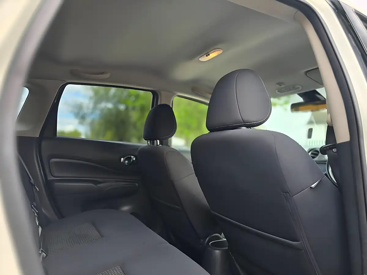 Used 2016 Nissan Note Acenta Premium White - Interior and Exterior details 12