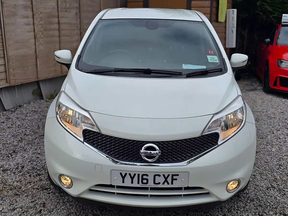 Used 2016 Nissan Note Acenta Premium White - Interior and Exterior details 3