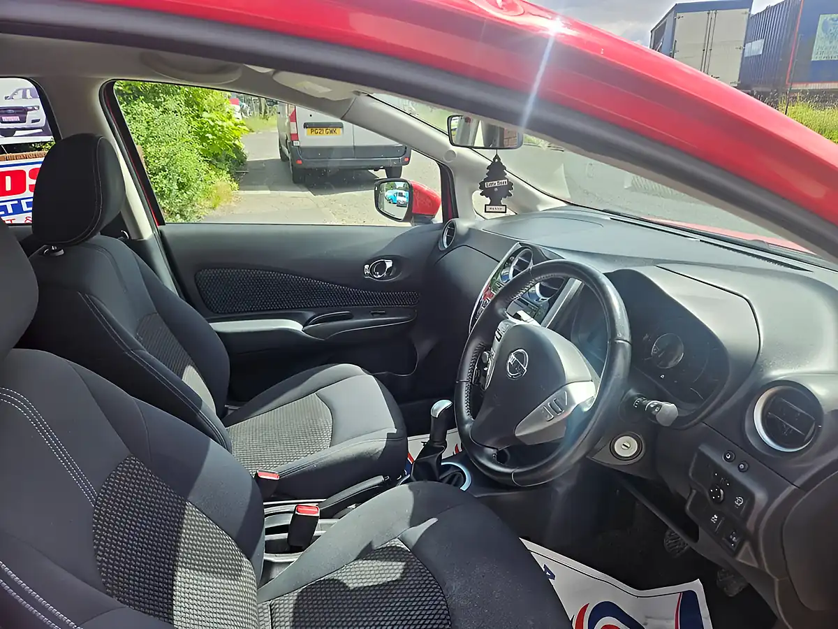 Used 2016 Nissan Note Acenta Red - Interior and Exterior details 13