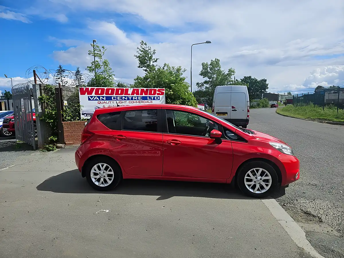 Used 2016 Nissan Note Acenta Red - Interior and Exterior details 2