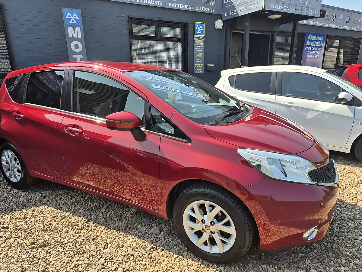 Used 2016 Nissan Note Acenta Red - Interior and Exterior details 2