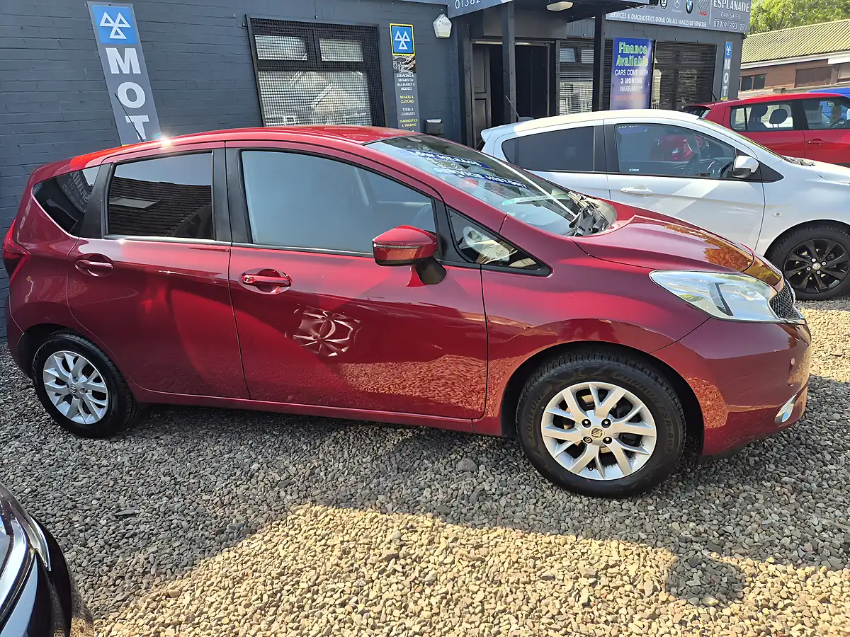 Used 2016 Nissan Note Acenta Red - Interior and Exterior details 5