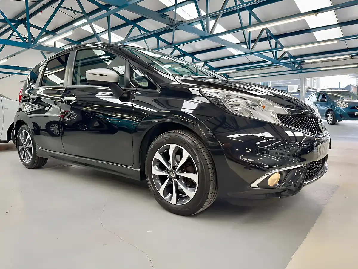 Used 2016 Nissan Note N-Tec Black - Interior and Exterior details 12