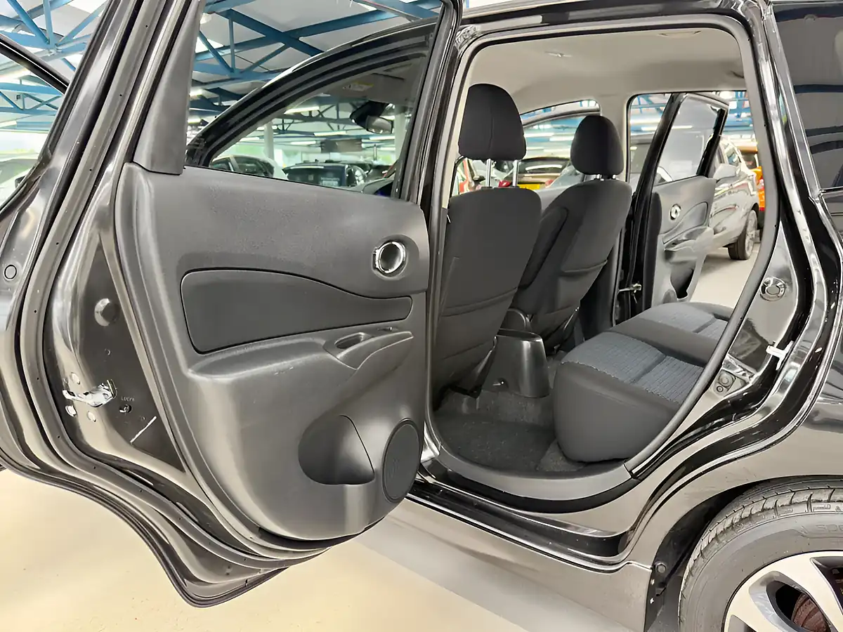 Used 2016 Nissan Note N-Tec Black - Interior and Exterior details 20