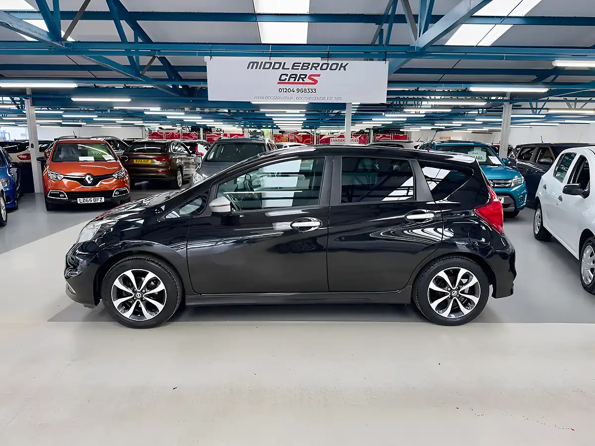 Used 2016 Nissan Note N-Tec Black - Interior and Exterior details 5