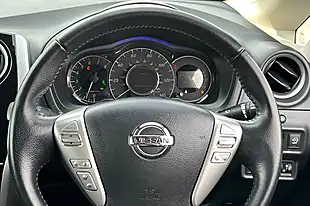 Used 2016 Nissan Note Tekna Blade Silver - Interior and Exterior details 13