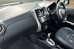 Used 2016 Nissan Note Tekna Blade Silver - Interior and Exterior details 15
