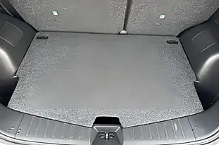 Used 2016 Nissan Note Tekna Blade Silver - Interior and Exterior details 18