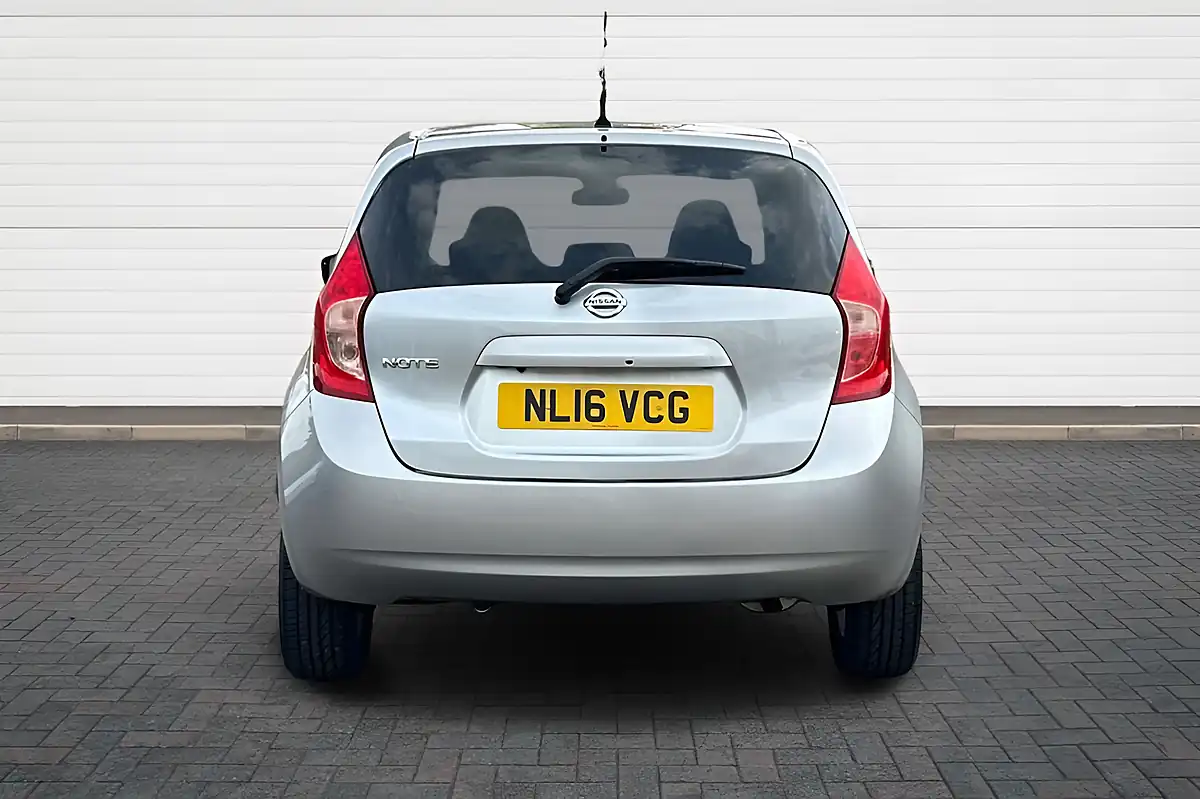 Used 2016 Nissan Note Tekna Blade Silver - Interior and Exterior details 4