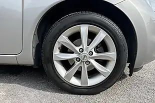 Used 2016 Nissan Note Tekna Blade Silver - Interior and Exterior details 9