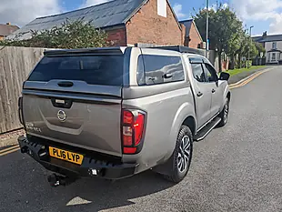 Used 2016 Nissan NP300 Navara N-Connecta Grey - Interior and Exterior details 9