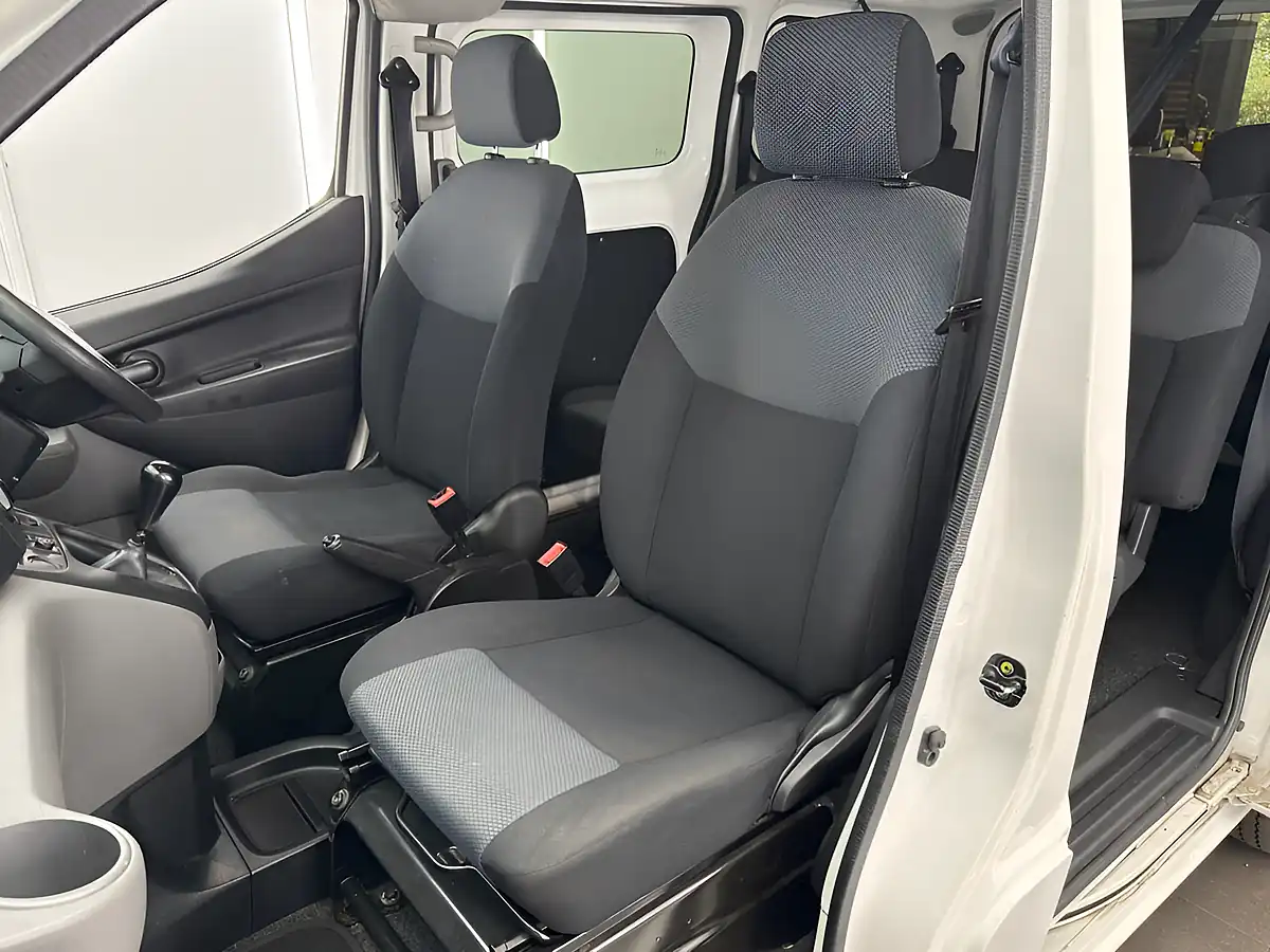 Used 2016 Nissan NV200 Acenta Alabaster White - Interior and Exterior details 13
