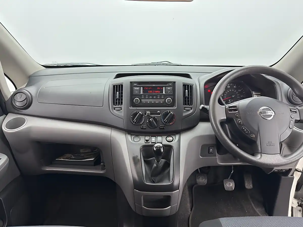 Used 2016 Nissan NV200 Acenta Alabaster White - Interior and Exterior details 14