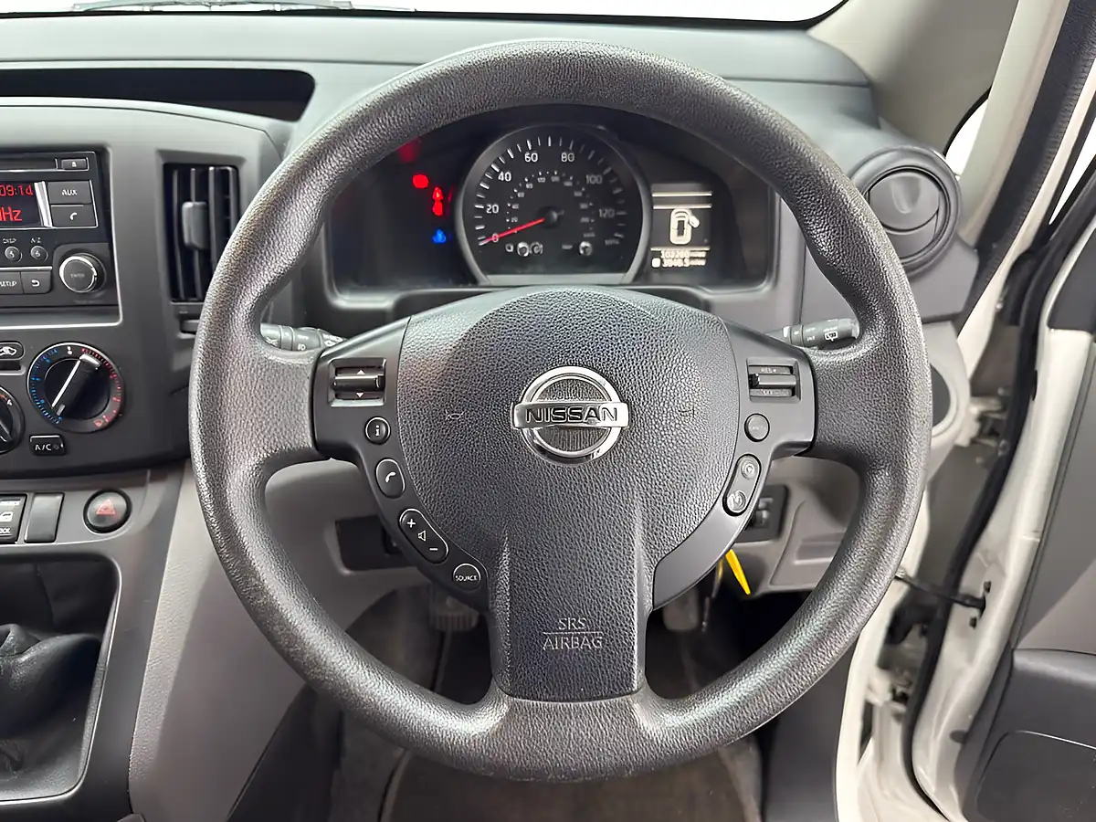 Used 2016 Nissan NV200 Acenta Alabaster White - Interior and Exterior details 16