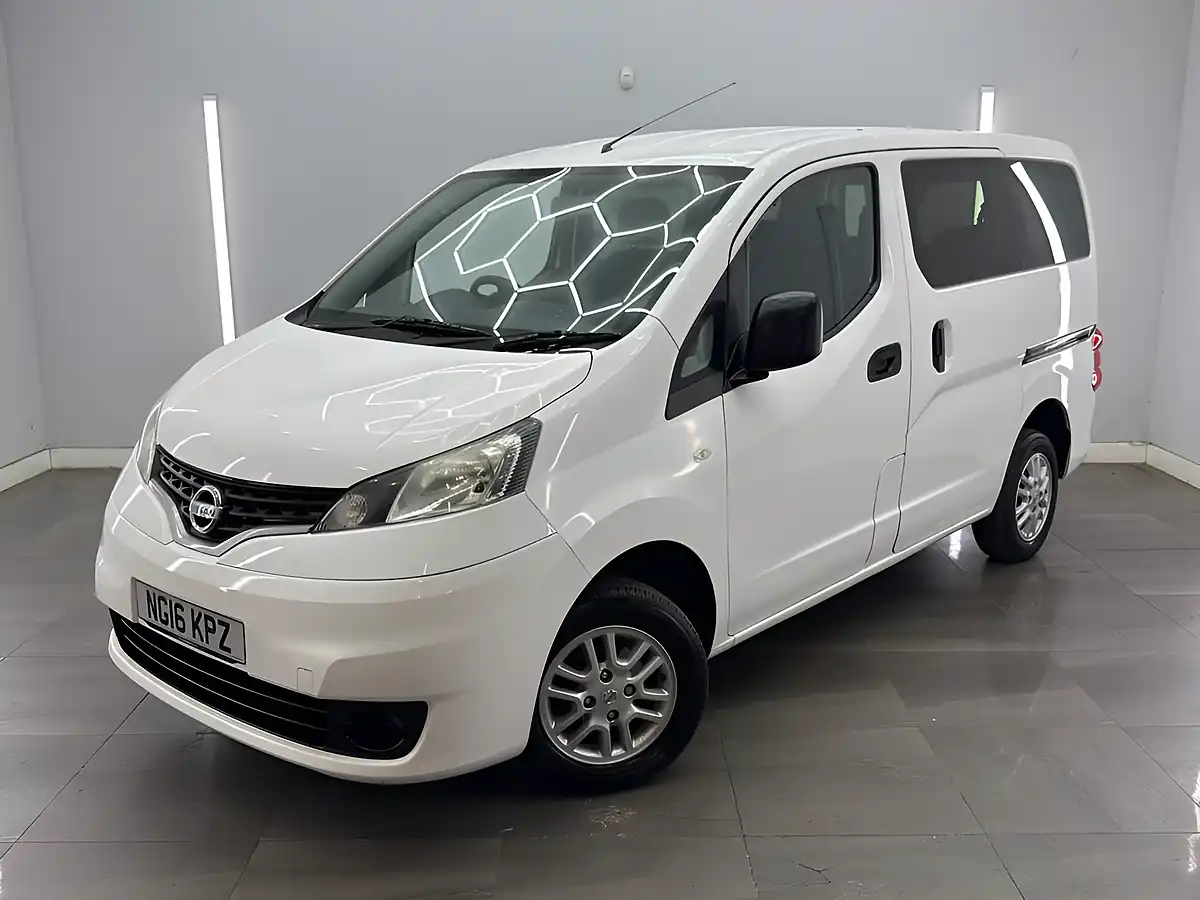Used 2016 Nissan NV200 Acenta Alabaster White - Interior and Exterior details 3