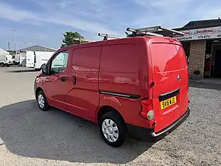 Used 2016 Nissan NV200 Acenta Red - Interior and Exterior details 7