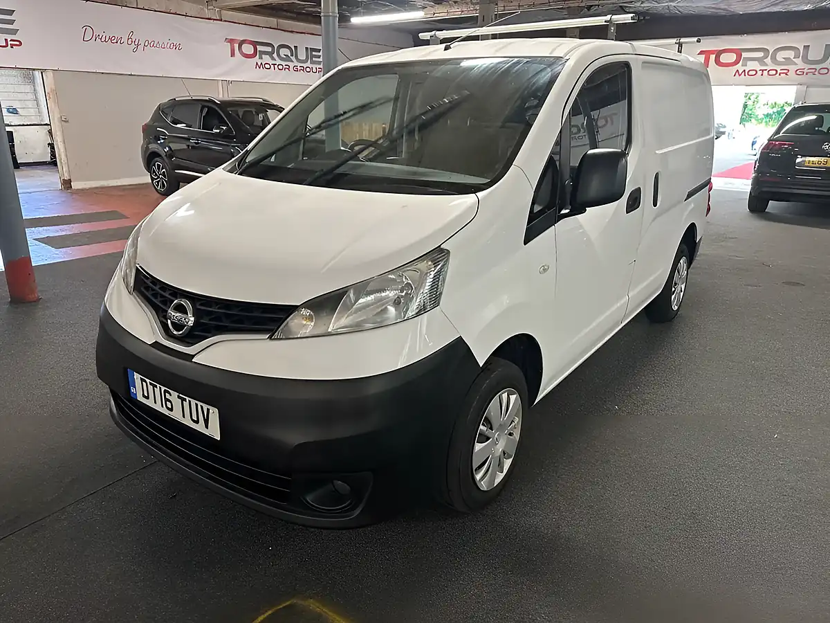 Used 2016 Nissan NV200 Acenta White - Front View
