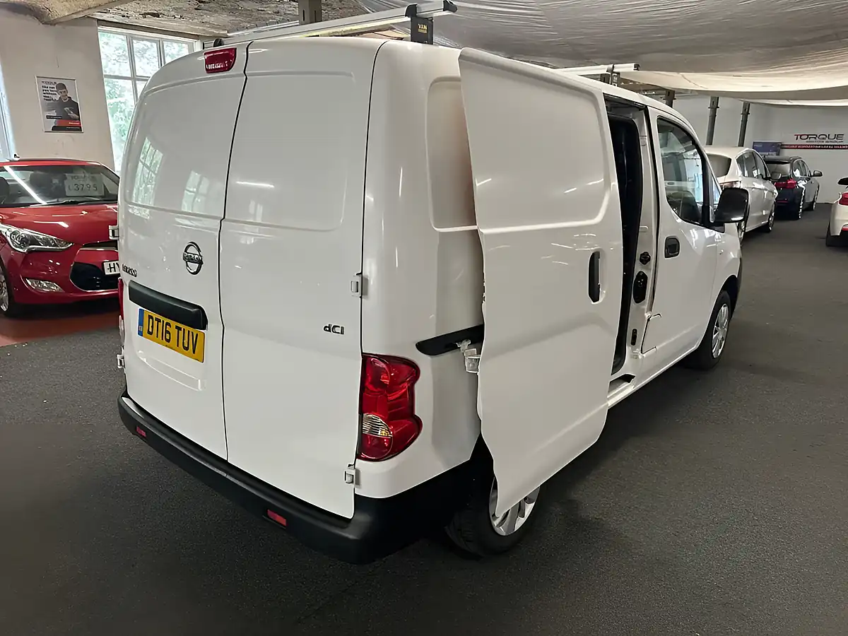 Used 2016 Nissan NV200 Acenta White - Interior and Exterior details 15