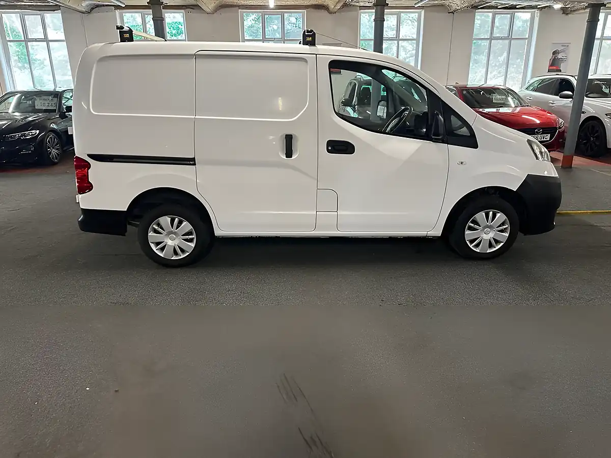 Used 2016 Nissan NV200 Acenta White - Interior and Exterior details 16