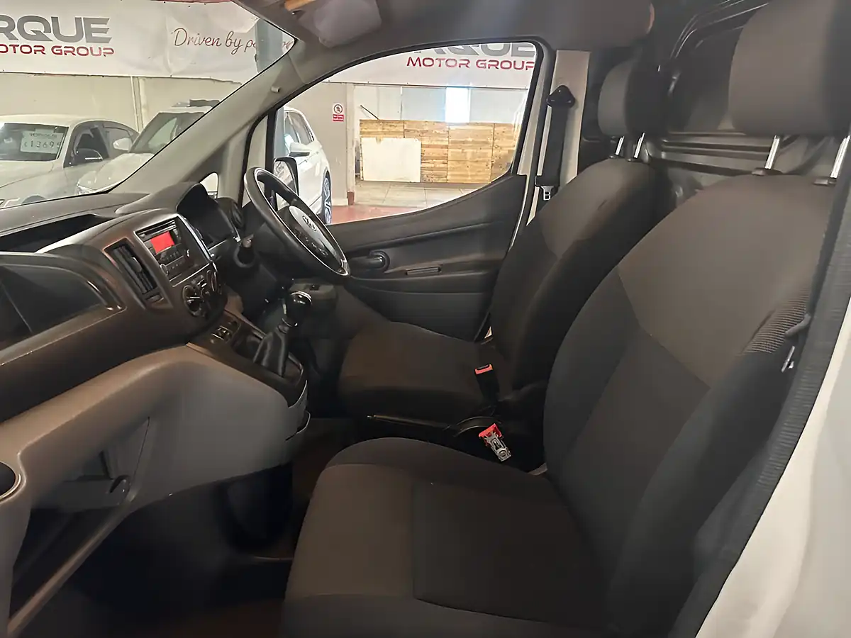 Used 2016 Nissan NV200 Acenta White - Interior and Exterior details 8