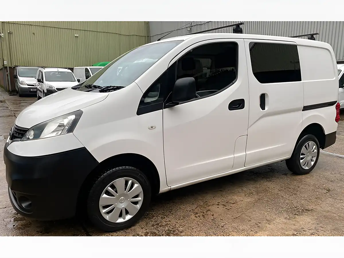 Used 2016 Nissan NV200 Acenta White - Interior and Exterior details 13
