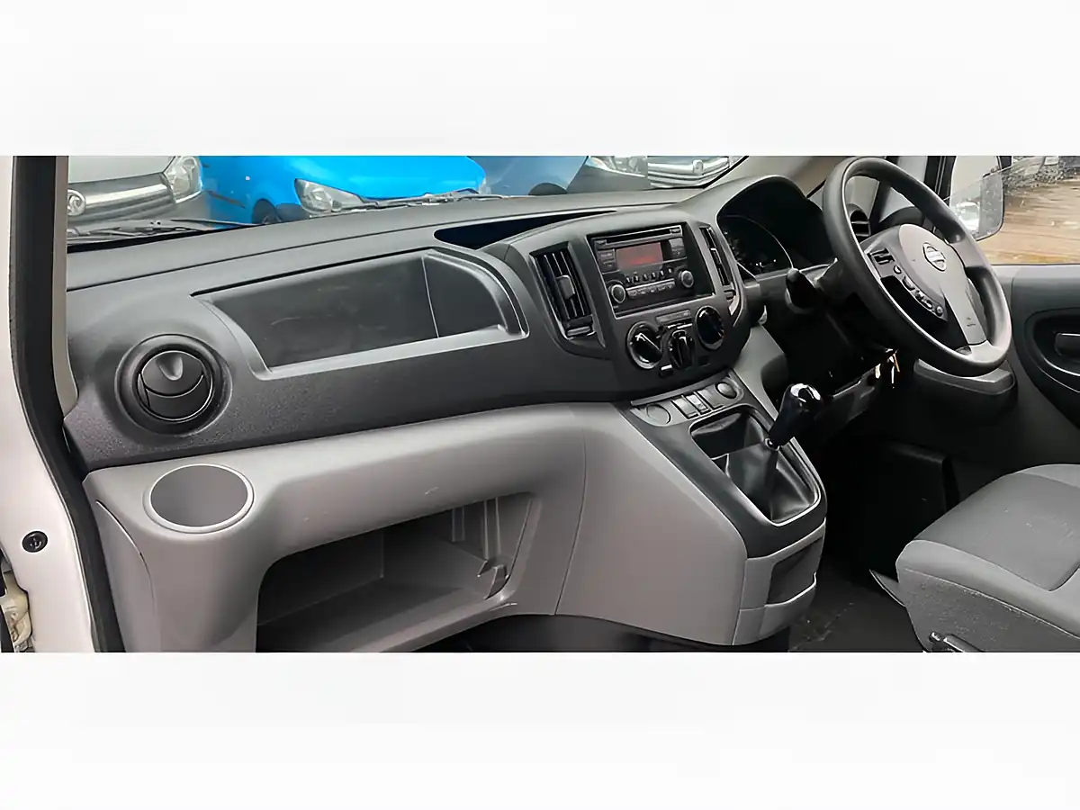Used 2016 Nissan NV200 Acenta White - Interior and Exterior details 19
