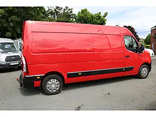 Used 2016 Nissan Nv400 Se H/R P/V Red - Interior and Exterior details 10