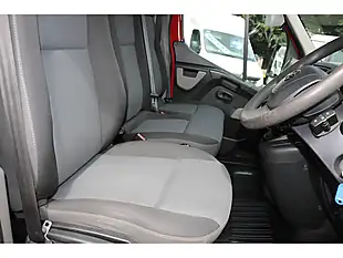 Used 2016 Nissan Nv400 Se H/R P/V Red - Interior and Exterior details 11