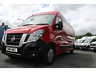 Used 2016 Nissan Nv400 Se H/R P/V Red - Interior and Exterior details 14