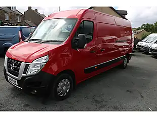Used 2016 Nissan Nv400 Se H/R P/V Red - Interior and Exterior details 3