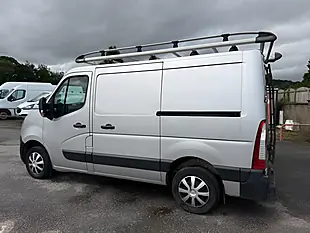Used 2016 Nissan NV400 Se Silver - Interior and Exterior details 9