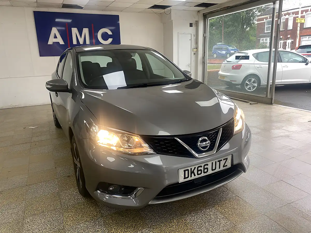 Used 2016 Nissan Pulsar Acenta Grey - Front View
