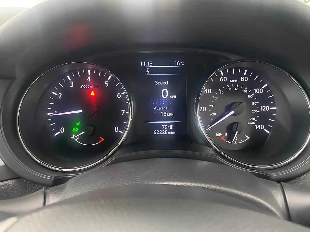 Used 2016 Nissan Pulsar Acenta Grey - Interior and Exterior details 10