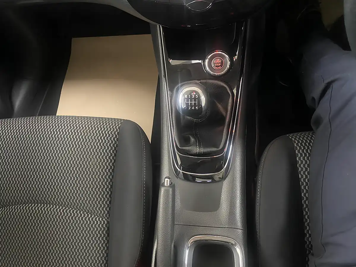 Used 2016 Nissan Pulsar Acenta Grey - Interior and Exterior details 13