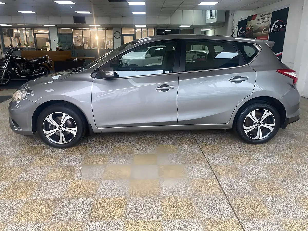 Used 2016 Nissan Pulsar Acenta Grey - Interior and Exterior details 4