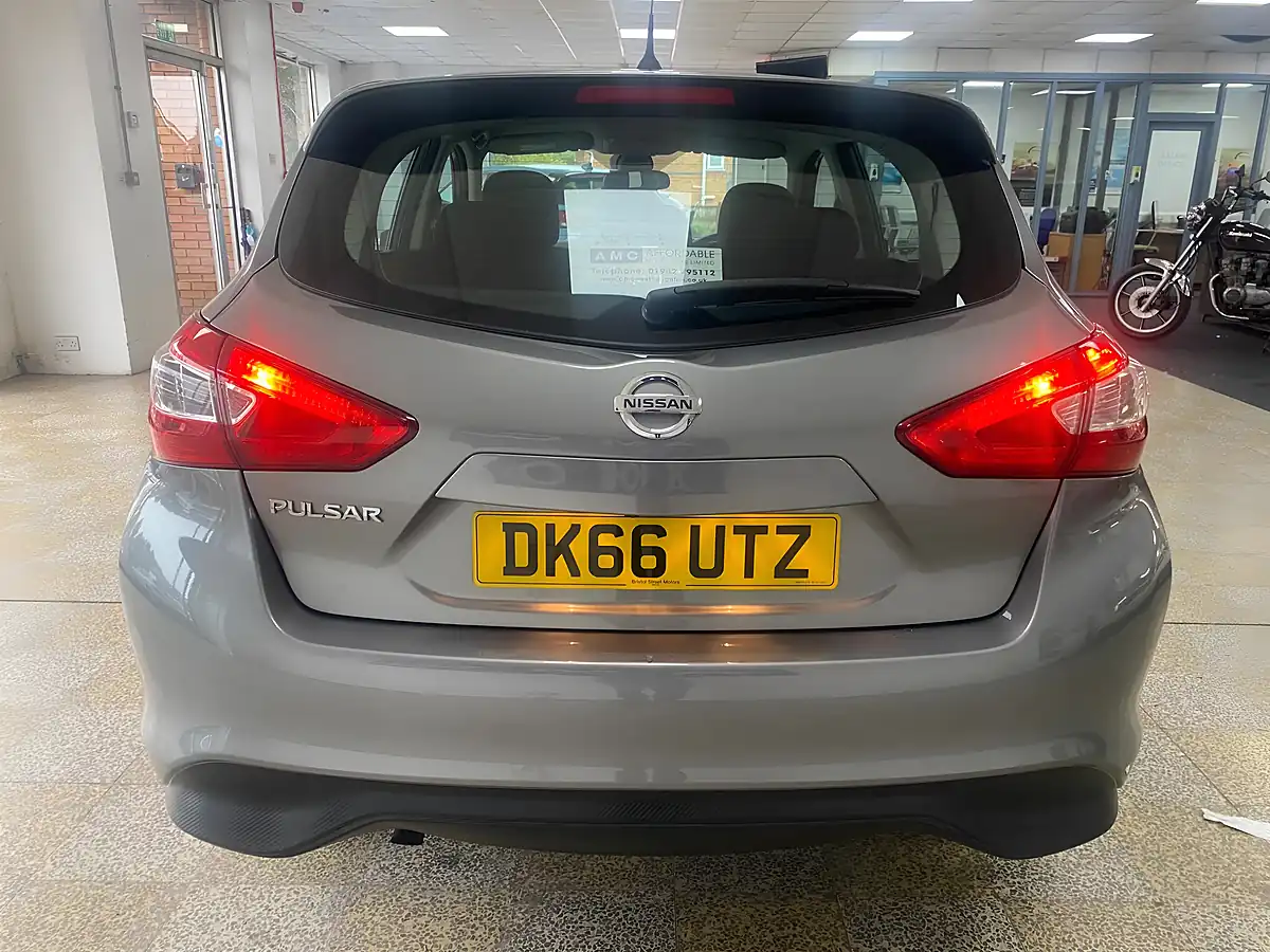 Used 2016 Nissan Pulsar Acenta Grey - Interior and Exterior details 6